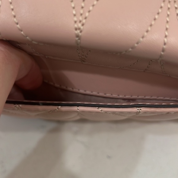 Kate Spade Emelyn Briar Lane Quilted- light pink w silver chain. EUC - Picture 14 of 17